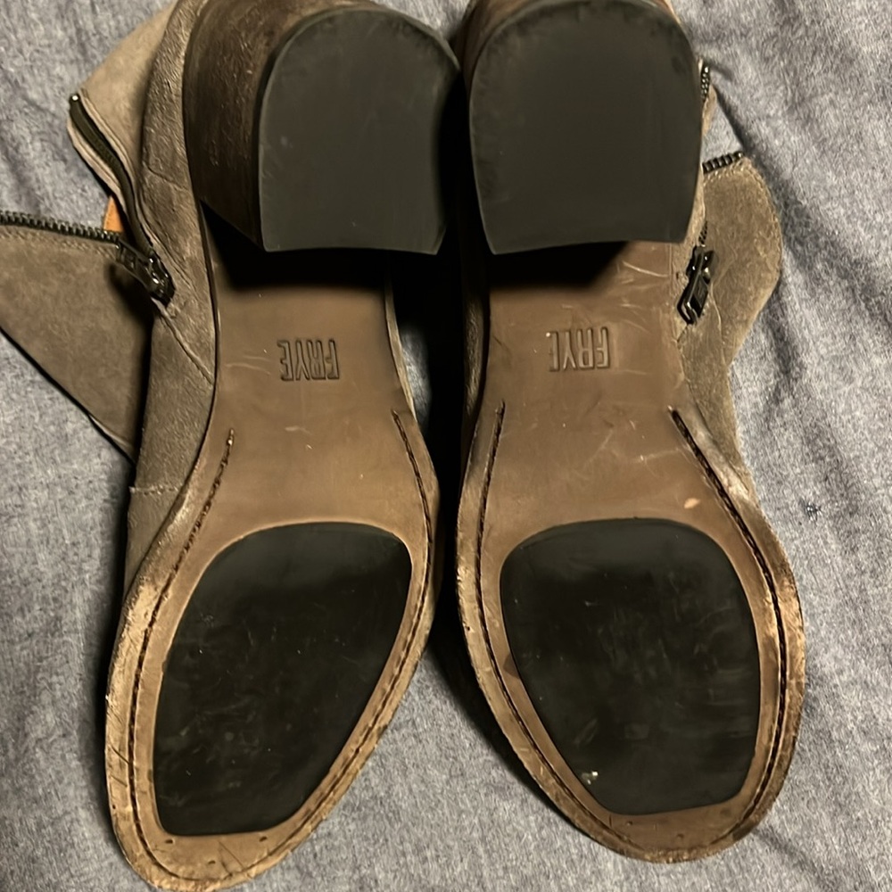 Frye Suede Side zip ankle booties size 11 - Picture 7 of 7